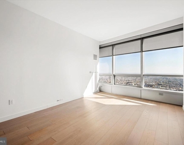 2930 Walnut Street - Photo Thumbnail 10