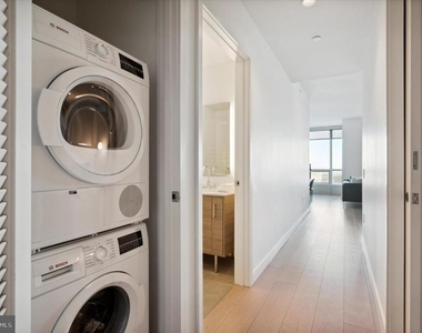 2930 Walnut Street - Photo Thumbnail 28