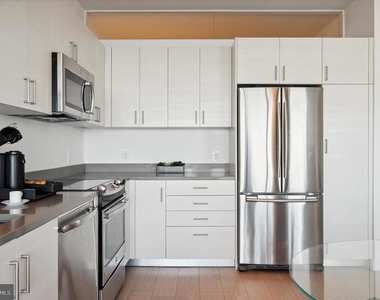 2930 Walnut Street - Photo Thumbnail 23