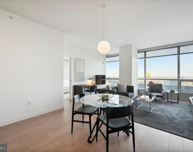 2930 Walnut Street - Photo Thumbnail 8
