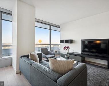 2930 Walnut Street - Photo Thumbnail 1