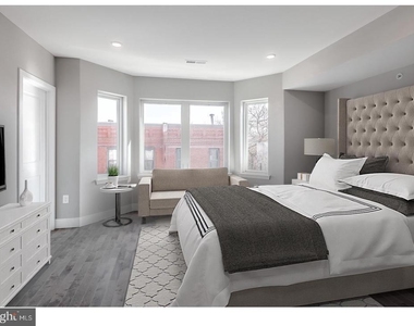 910 N 16th Street - Photo Thumbnail 4