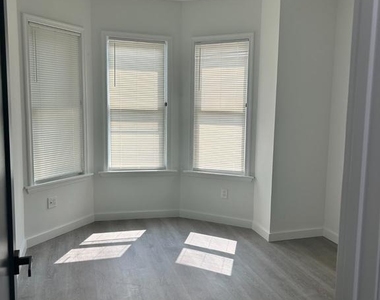 3546 Ella Street - Photo Thumbnail 1