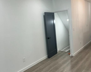 3546 Ella Street - Photo Thumbnail 6