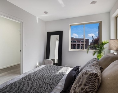 1825 Callowhill Street - Photo Thumbnail 20