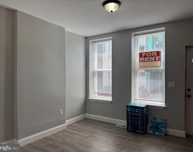 3205 Latona Street - Photo Thumbnail 2