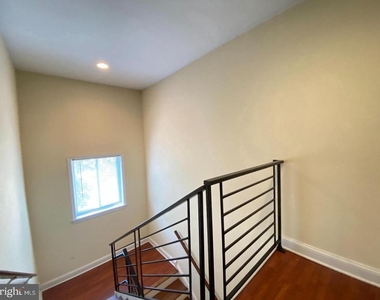 1417 N 17th Street - Photo Thumbnail 15