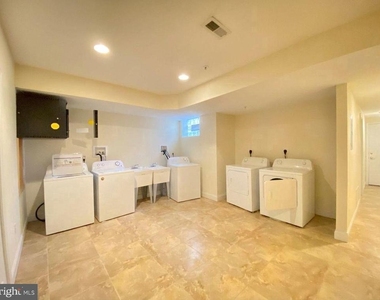 1417 N 17th Street - Photo Thumbnail 13