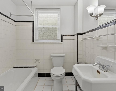 1823 S Hicks Street - Photo Thumbnail 15