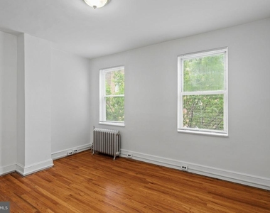 1823 S Hicks Street - Photo Thumbnail 12