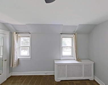1602 E Duval Street - Photo Thumbnail 7