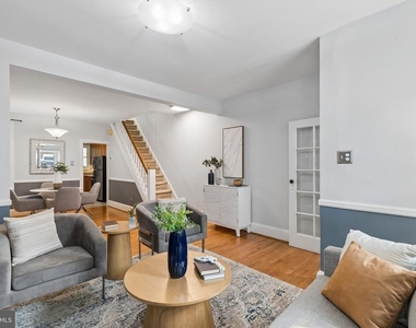 621 S Bambrey Street - Photo Thumbnail 8
