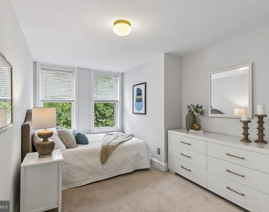 621 S Bambrey Street - Photo Thumbnail 18