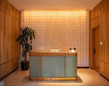 1700 N Front Street - Photo Thumbnail 13