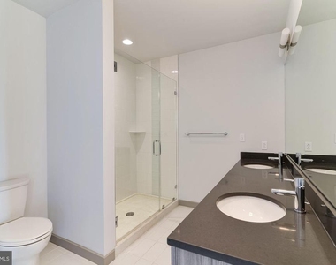 1125 Sansom Street - Photo Thumbnail 54