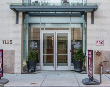 1125 Sansom Street - Photo Thumbnail 15