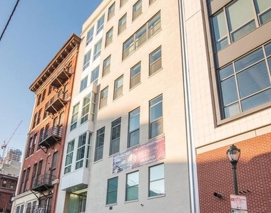 1125 Sansom Street - Photo Thumbnail 20