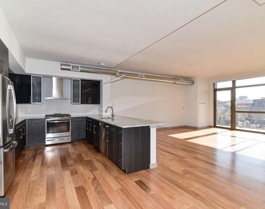 1125 Sansom Street - Photo Thumbnail 25