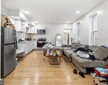 5663 Boyer Street - Photo Thumbnail 2