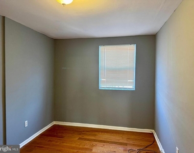 1323 E Upsal Street - Photo Thumbnail 10