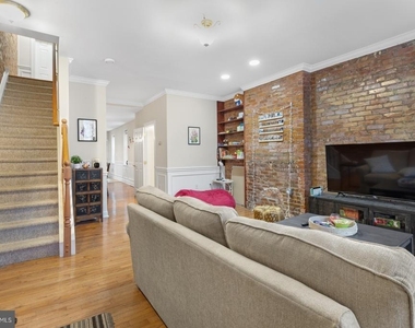 2229 St Albans Street - Photo Thumbnail 2