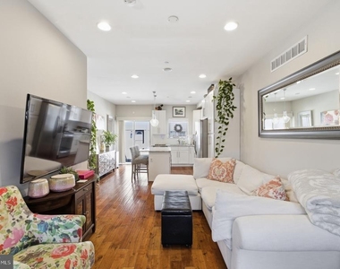 2249 Kimball Street - Photo Thumbnail 3