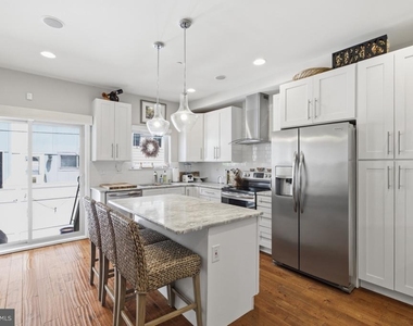 2249 Kimball Street - Photo Thumbnail 9