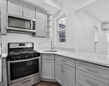 2319 N College Avenue - Photo Thumbnail 5