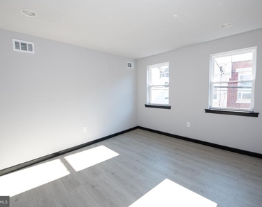 1512 S Beulah Street - Photo Thumbnail 13