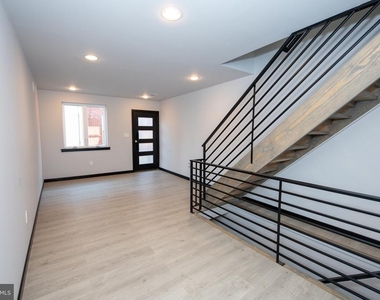 1512 S Beulah Street - Photo Thumbnail 5