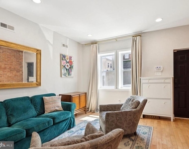 2211 Titan Street - Photo Thumbnail 3