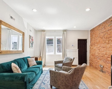 2211 Titan Street - Photo Thumbnail 1