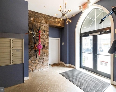 2701 W Girard Avenue - Photo Thumbnail 22