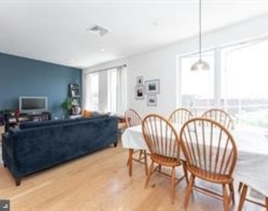 2006 Frankford Avenue - Photo Thumbnail 10