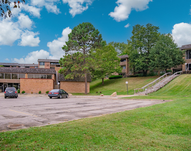 2118 Pauline Boulevard - Photo Thumbnail 21