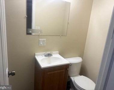 544 Wiltshire Road - Photo Thumbnail 11