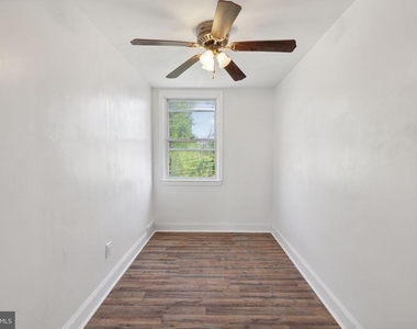 214 Westbridge Road - Photo Thumbnail 18