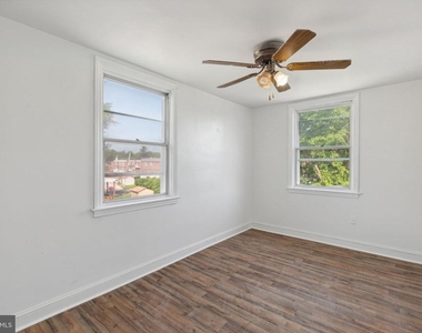 214 Westbridge Road - Photo Thumbnail 16
