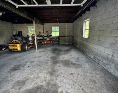 794 Bear Hill Road - Photo Thumbnail 26
