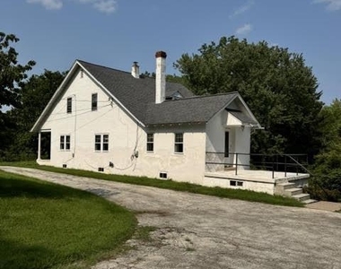 794 Bear Hill Road - Photo Thumbnail 2