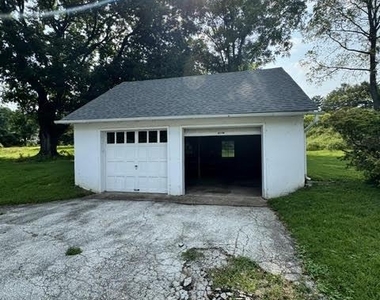 794 Bear Hill Road - Photo Thumbnail 25