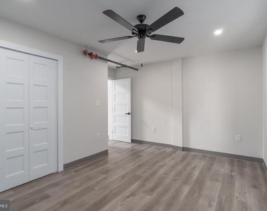 224 Hall Street - Photo Thumbnail 10