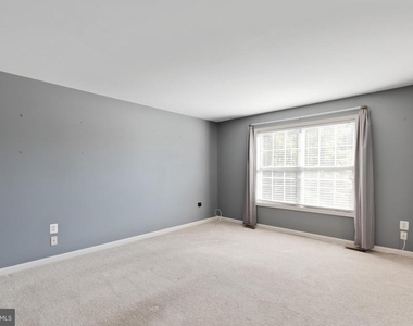 237 Jefferson Avenue - Photo Thumbnail 15