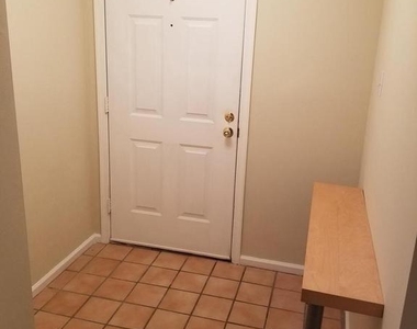 932 Washington - Photo Thumbnail 1