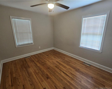 2705 Pecan - Photo Thumbnail 13