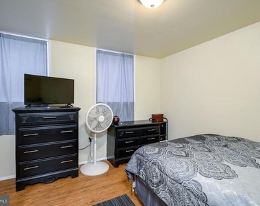 152 Roberta Jean Avenue - Photo Thumbnail 5