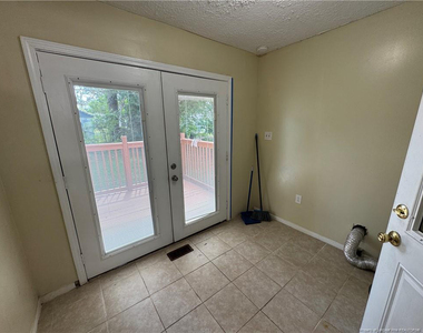 75 Delmar Street - Photo Thumbnail 19