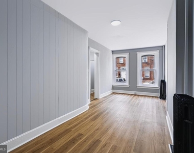 309 Academy Street - Photo Thumbnail 5