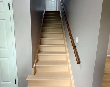 580 Village Rd W - Photo Thumbnail 25