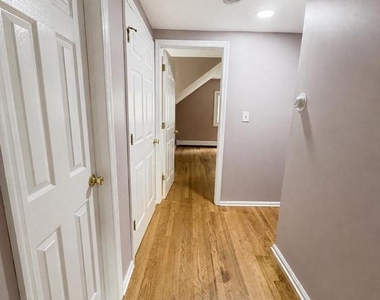 580 Village Rd W - Photo Thumbnail 27